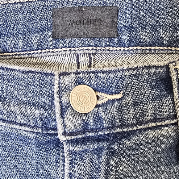 Mother The Weekender Flare Jean Size:28 - Picture 3 of 7